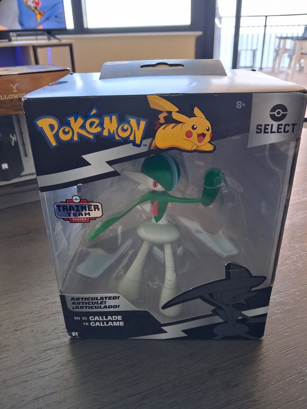 Select Trainer Team Gallade Figure - Green & White